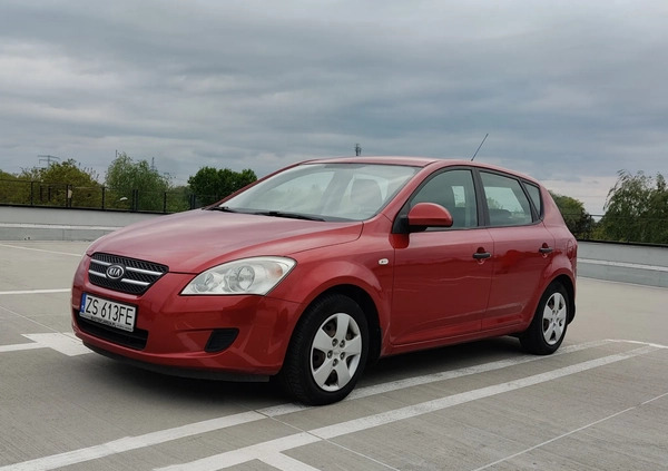 Kia Ceed cena 15600 przebieg: 113000, rok produkcji 2009 z Wrocław małe 137